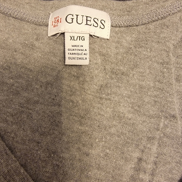 Guess gray t-shirt - Picture 5 of 5